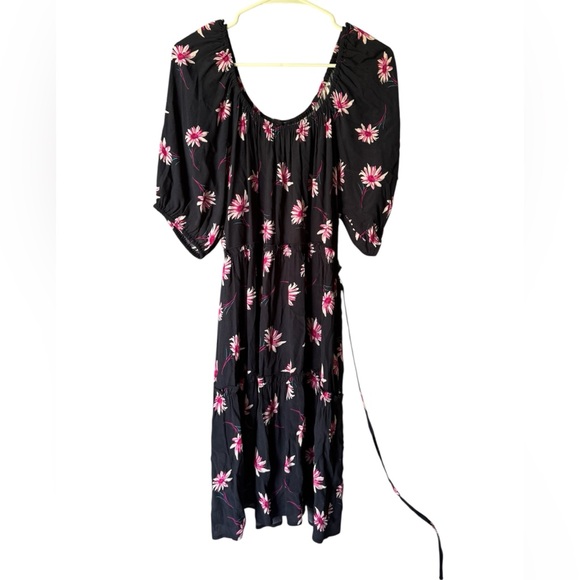 Karen Kane Dresses & Skirts - Karen Kane dress